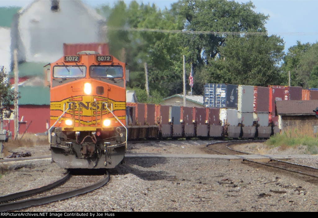 BNSF 5072 East